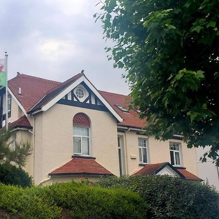 חלנדודנו Cleave Court Guest House מראה חיצוני תמונה